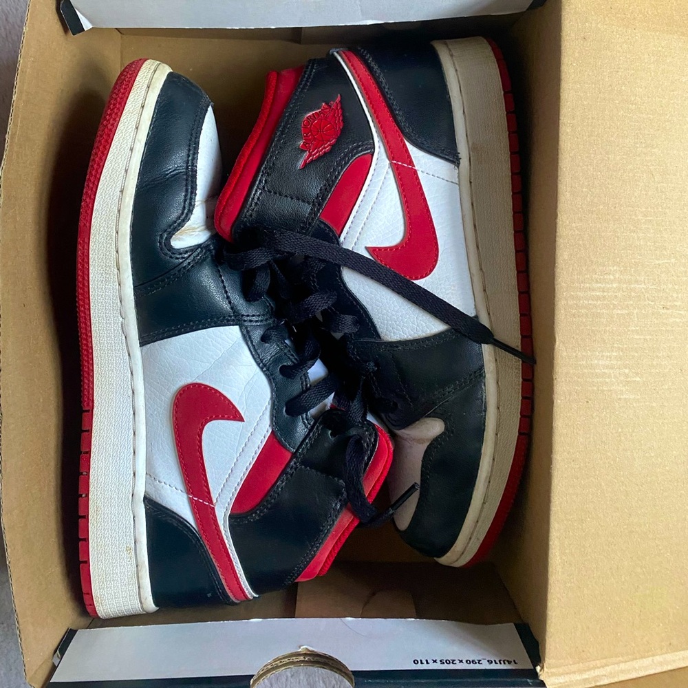 Jordan 1’s Ankle high